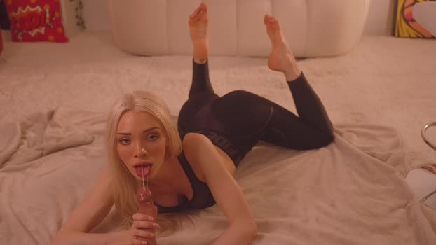 bunnydollstella Female Chaturbate 14-11-2024